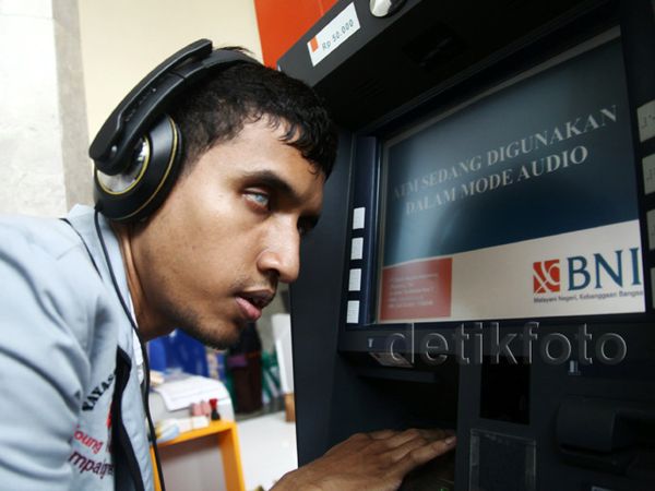 ATM untuk Penyandang Disabilitas