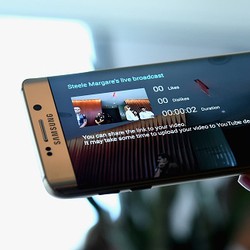 Samsung Patenkan Tablet Canggih yang Bisa Dilipat