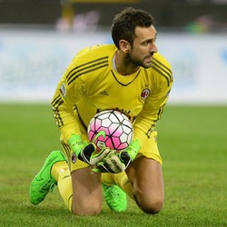 Diego Lopez Dikaitkan dengan Liverpool, Agen: Dia Takkan Tinggalkan Milan