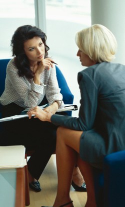 3 Langkah Bijaksana Ketika Rekan Kerja Curi Ide Anda