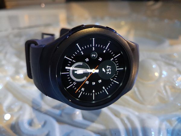 Smartwatch Gear S2 Elegan & Sporty