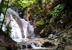 Air Terjun Tersembuyi di Aceh