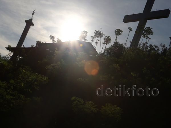 Bukit Harapan Manado, Simbol Kerukunan Beragama