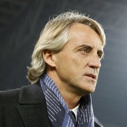 Mancini: Inter Tak Akan Puas dengan Posisi Kedua