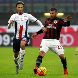 Milan Butuh Extra Time untuk Singkirkan Crotone