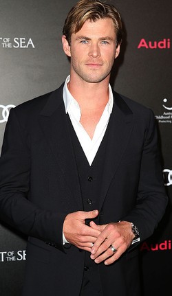 Ini Diet Ekstrem yang Dilakukan Chris Hemsworth Demi Turun 15 Kg