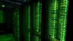 Para Peretas China Bobol Badan Cuaca Australia