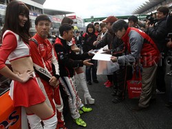 Ketika Para Penggemar Bertemu Idola Mereka di Nismo Festival