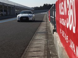 Menjajal 5 Mobil Keren Nissan