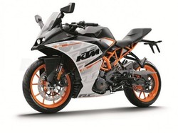 Akselerasi KTM RC390 Terbaru Lebih Ringan, Ini Alasannya