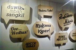 Wisata Malam Seru di Suroboyo Carnival Night Market