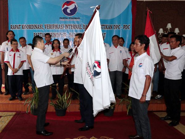 Hary Tanoe Lantik Pengurus DPD Kota Bekasi dan Depok
