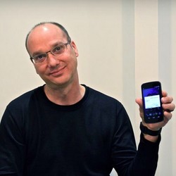 Pendiri Android Bikin Perusahaan Ponsel?