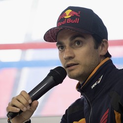 Dani Pedrosa, Penyuka Warna Biru yang Gemar Belajar