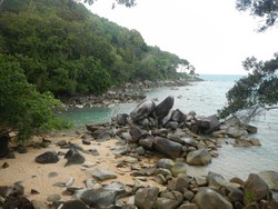 Bukit Batu, Pantai Cantik di Kampung Halaman Ahok