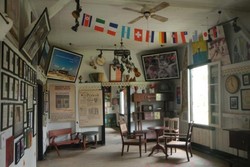 Penuh Inspirasi di Museum Kata Andrea Hirata