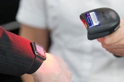 Cara Baru Boarding Pesawat, Pakai Jam Tangan Pintar