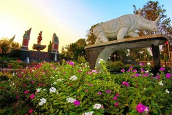 Taman Sri Baduga Situ Buleud, Landmark Indah Milik Purwakarta