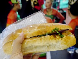 Icip-icip Banh Mi, Sandwich Favorit Turis di Vietnam