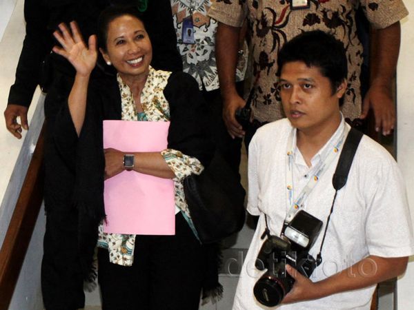 Menteri Rini Penuhi Panggilan Pansus Pelindo II