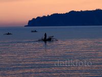 Menikmati Keindahan Pantai Lakban Minahasa