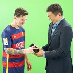 Ponsel 4G Lokal Advan Diluncurkan Lionel Messi