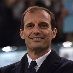Dikaitkan dengan MU, Allegri Bahagia di Juve