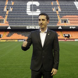 Gary Neville dan Pertanyaan Soal Kegagalan