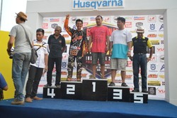 Piters Tanujaya Raih Podium di Grand Final Kejurnas MotoCross 2015