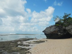 Band Legendaris MLTR Pernah Syuting di Pantai Ini