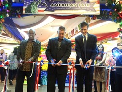 Dubes Amerika Robert Blake Resmikan Promosi Produk Segar Amerika US Licious