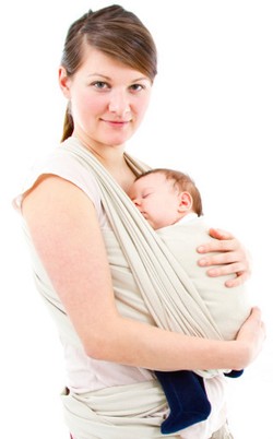 Hati-hati, Ini yang Perlu Diperhatikan Para Ibu Saat Pakai Gendongan Bayi