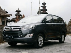Kijang Innova Terbaru Transmisi Otomatis Paling Diminati? Ini Alasannya