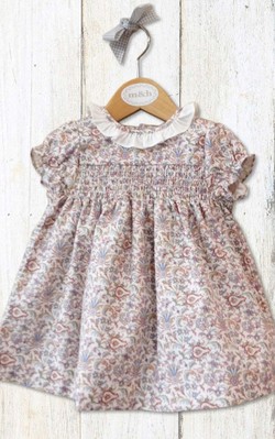 Dipakai Putri Charlotte, Baju Seharga Rp 450 Ribu Ini Laris Terjual