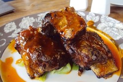 Yuk, Buat Iga Bakar Bawang dan Iga Bakar Betawi yang Sedap!