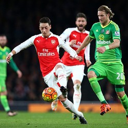 Assist Oezil Sudah 12