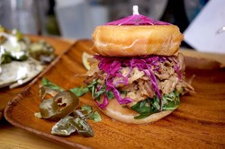 Inilah 8 Kreasi Food Hybrid Unik di New York Selama Tahun 2015 (1)