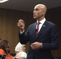 Bisnis IoT Mau Sukses? Ayo Bersatu Tiru Apple!