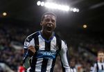 Newcastle Tundukkan Liverpool 2-0