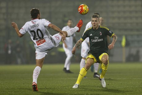 Carpi Imbangi Milan Tanpa Gol