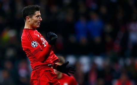 Madrid Dikabarkan Bidik Lewandowski, Benitez No Comment