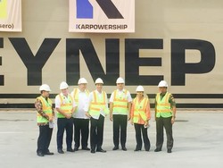 Atasi Krisis Listrik di Daerah, Jokowi Pesan 5 Kapal Genset Raksasa