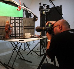 Menjadi Toys Photographer Kelas Dunia