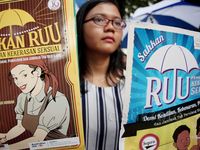 Aksi Tolak Kekerasan Terhadap Perempuan