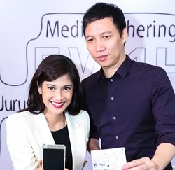 Dian Sastro: Doyan Makan, Ingin Kurus, Berlanjut ke Bisnis Online