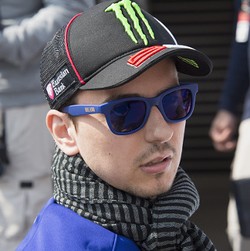 Lorenzo Ingin Jajal F1, Gemar Main Golf, dan Hobi Nonton Film