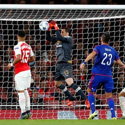 Misi Lolos The Gunners Diadang Catatan Buruk di Kandang Olympiakos