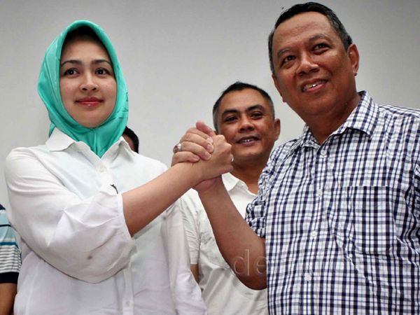 Unggul di Quick Count, Airin-Benyamin Sumringah