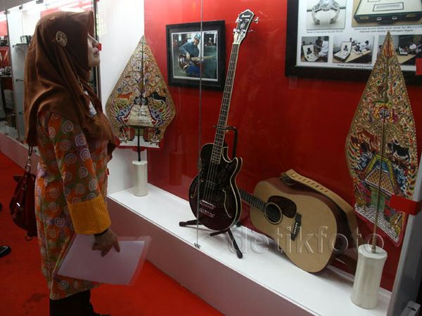 Melihat Pameran Anti Korupsi