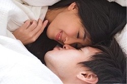 Ikuti Cara-Cara Ini untuk Kembalikan Kemesraan Malam Pertama